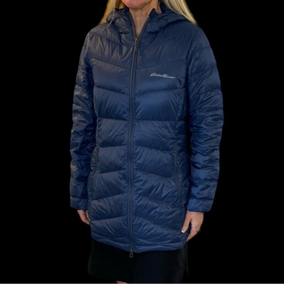 Size Small Eddie Bauer Puffer Jacket - Picture 2 of 13